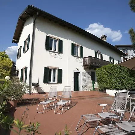 Iseolakerental - Casa Rododendro Apartment